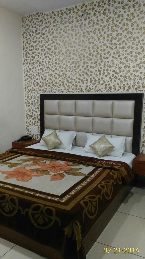 Hotel Kirandeep Agra Agra (Uttar Pradesh) Exterior photo